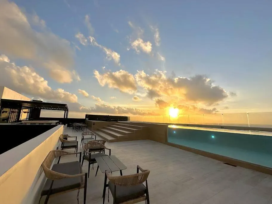 New Pool View Cozy Apartment / Jacuzzi, Gym & Pool Playa del Carmen Mexico