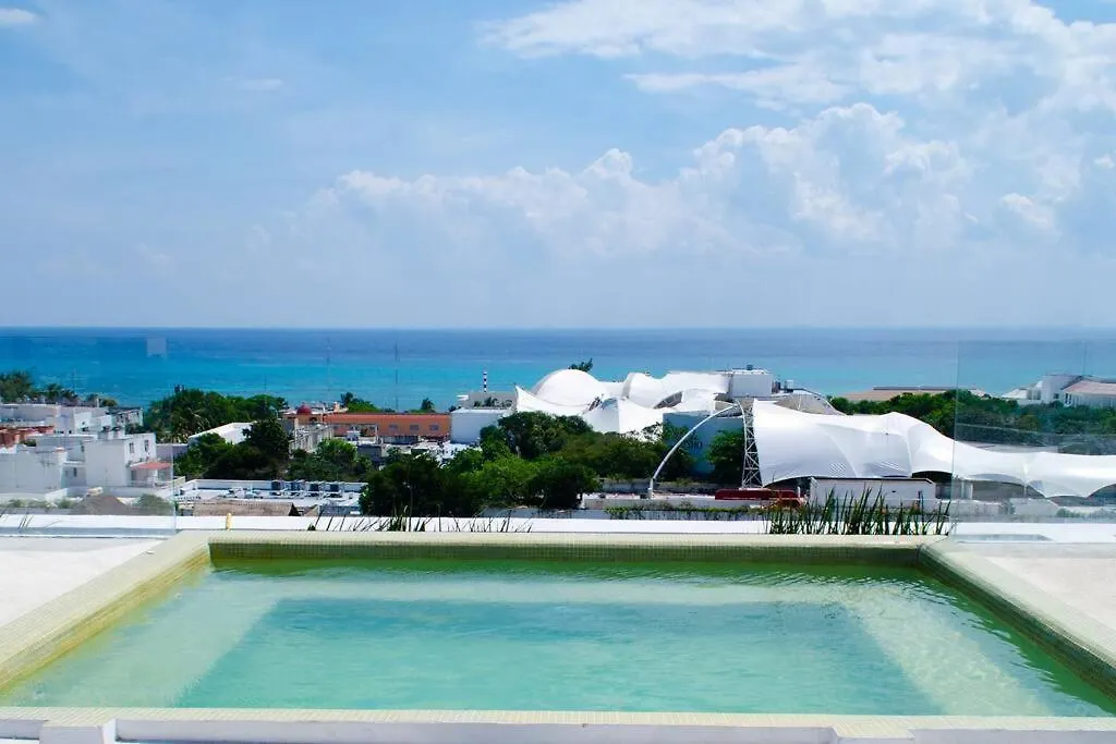 New Pool View Cozy Apartment / Jacuzzi, Gym & Pool Playa del Carmen Mexico