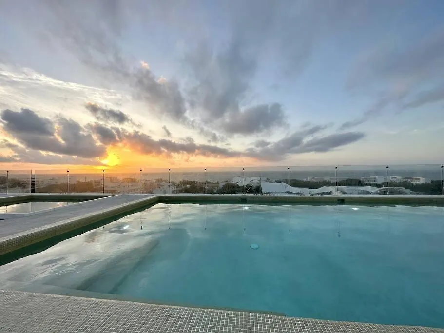 New Pool View Cozy Apartment / Jacuzzi, Gym & Pool Playa del Carmen